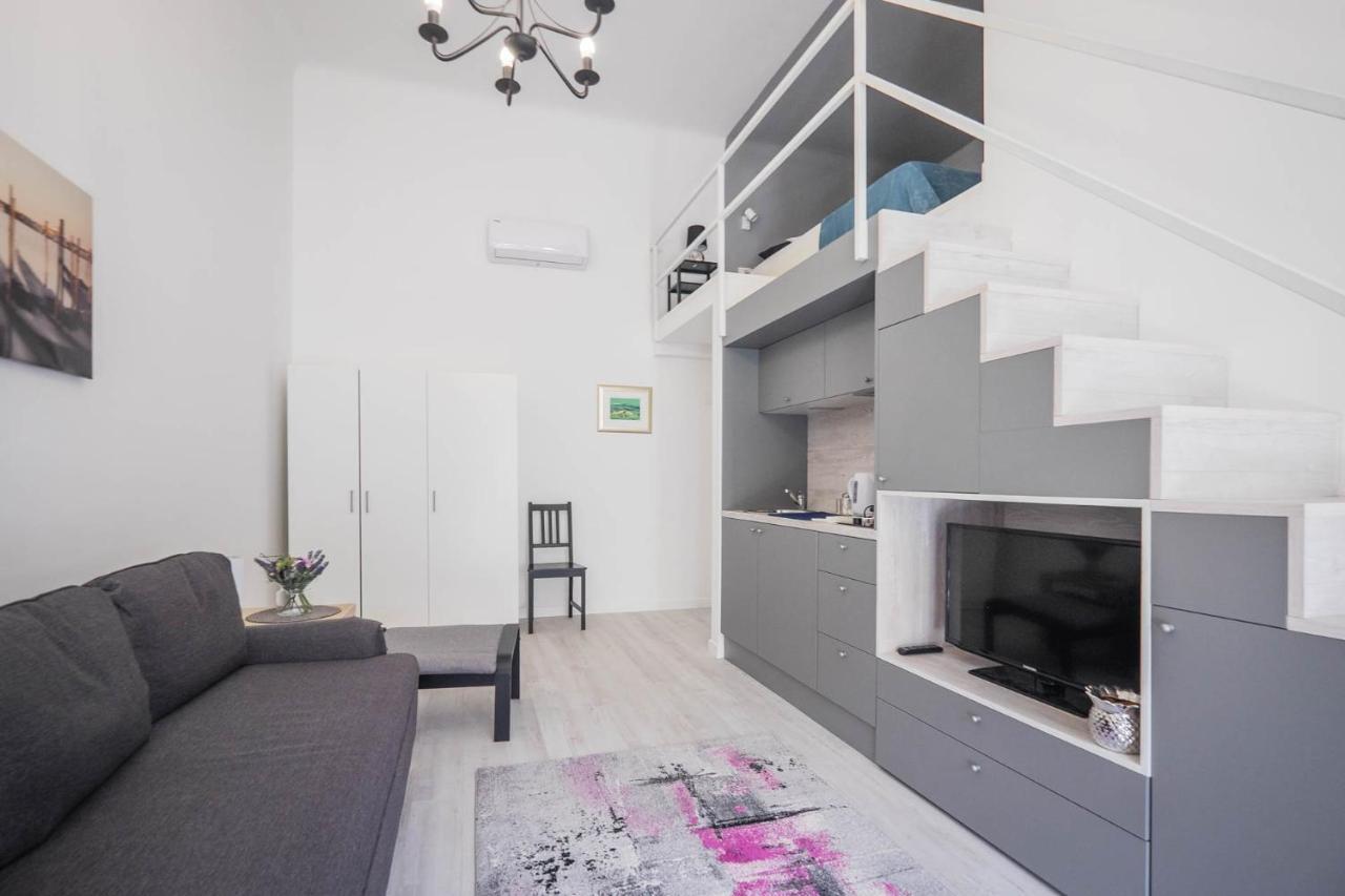 Gallery Duplex Studio Zagreb Extérieur photo