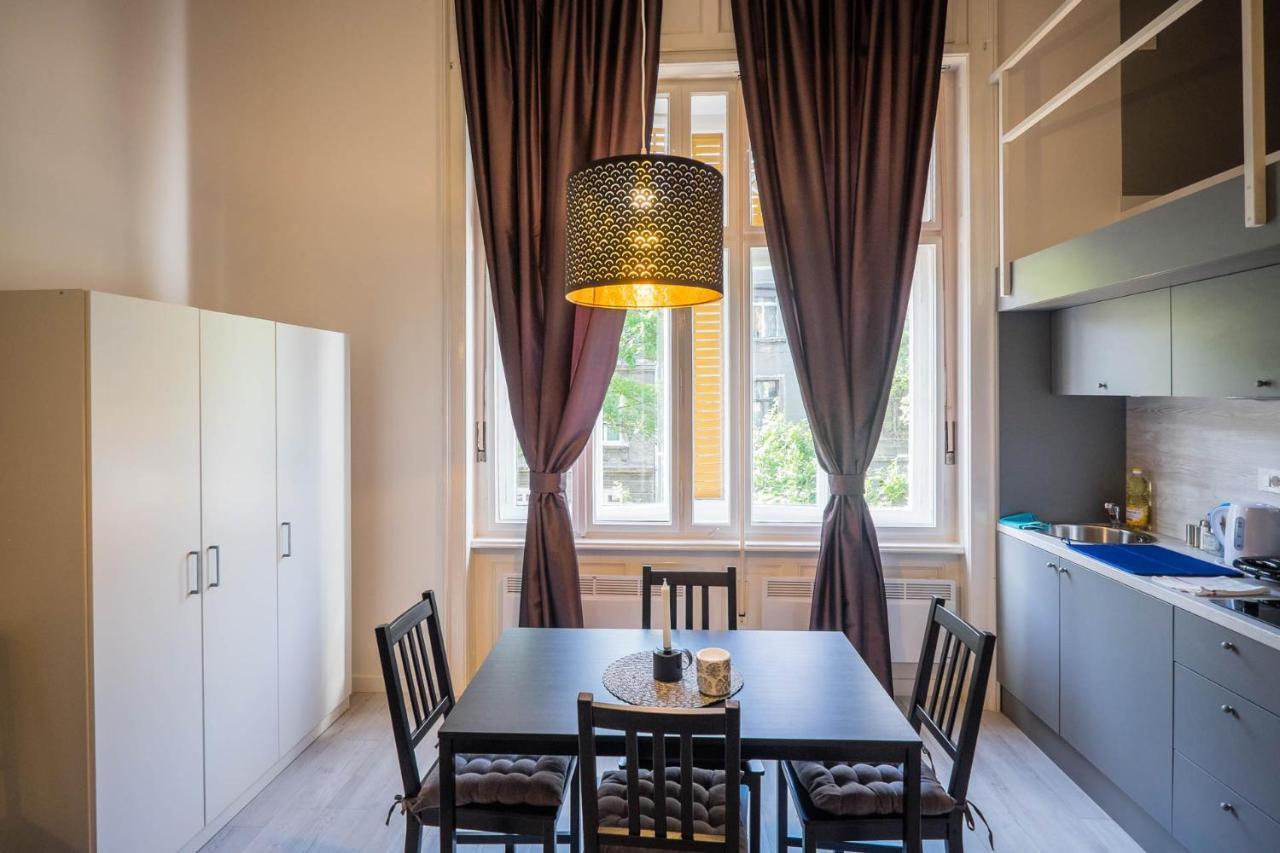 Gallery Duplex Studio Zagreb Extérieur photo